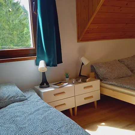 Dom Pod Bukami Vila