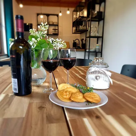 Willa Dom Pod Bukami *