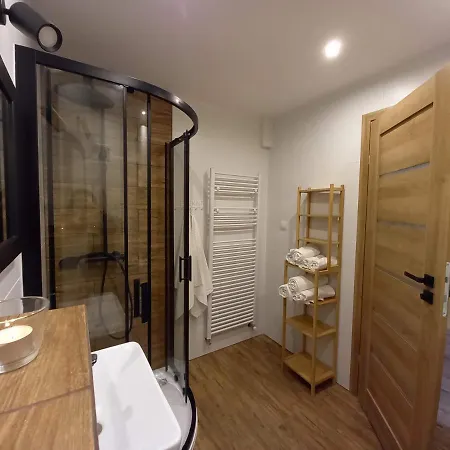 Dom Pod Bukami Vila