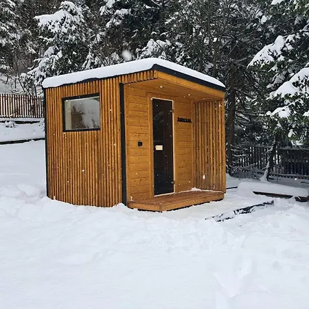 Vila Dom Pod Bukami