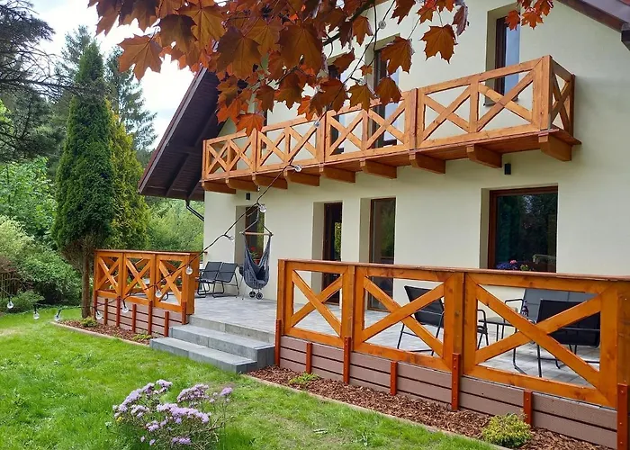 Villa Dom Pod Bukami *